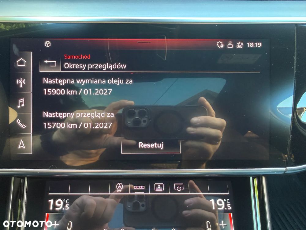 Audi S8 - 32