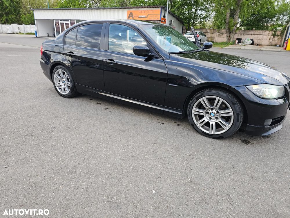 BMW Seria 3 320d - 17