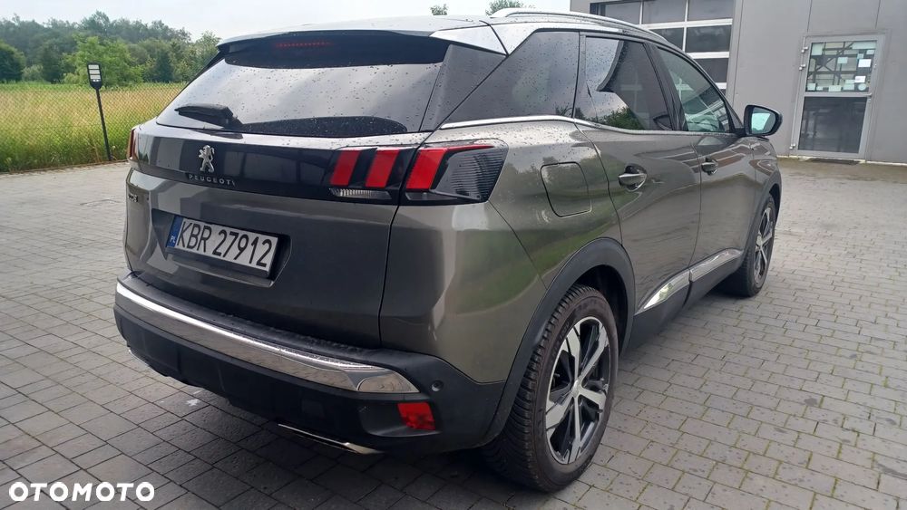 Peugeot 3008 1.5 BlueHDi Allure S&S - 4