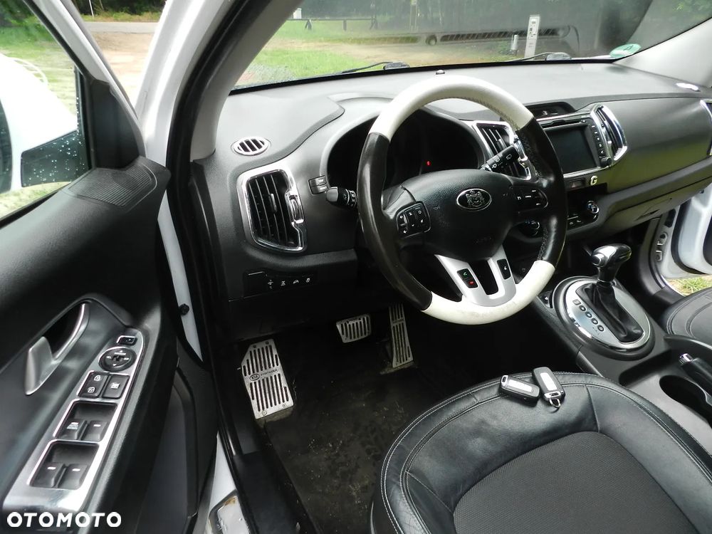 Kia Sportage 2.0 CVVT 4WD Automatik Vision - 19