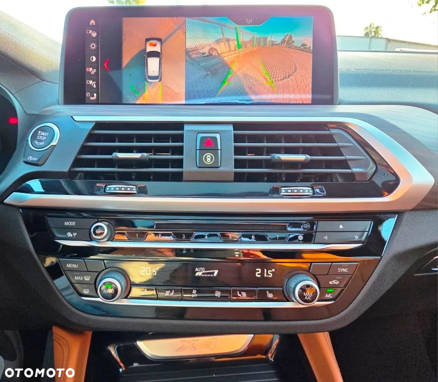 BMW X4 xDrive20d xLine sport - 38
