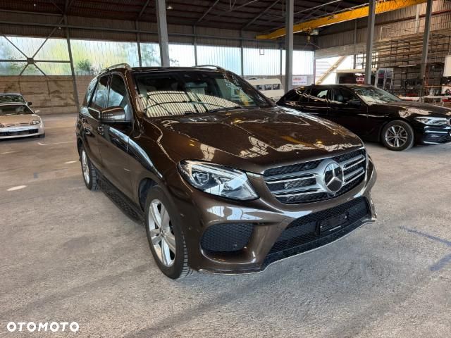 Mercedes-Benz GLE 500 e 4Matic 7G-TRONIC - 4