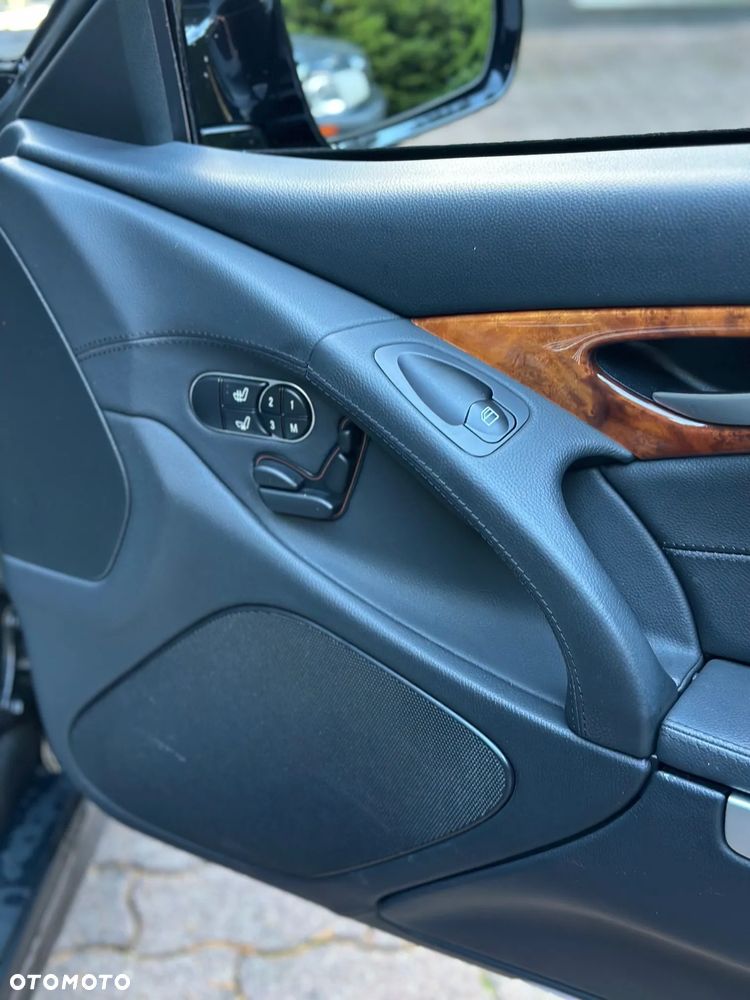 Mercedes-Benz SL 500 - 15