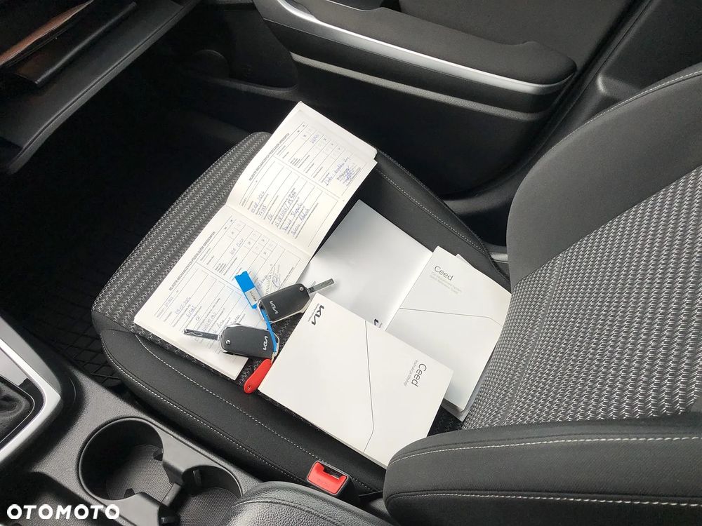 Kia Ceed 1.5 T-GDI L DCT - 36