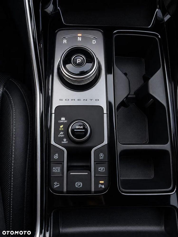 Kia Sorento 2.2 CRDi Prestige Line AWD DCT 6os - 9