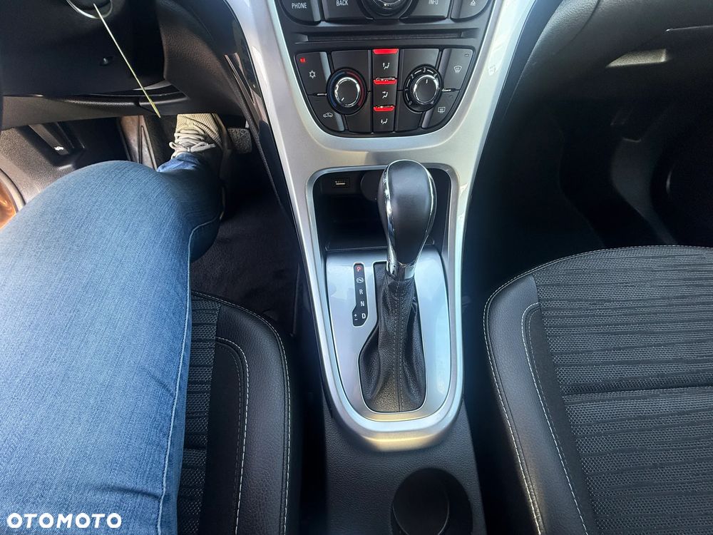 Opel Astra 1.6 Enjoy - 32