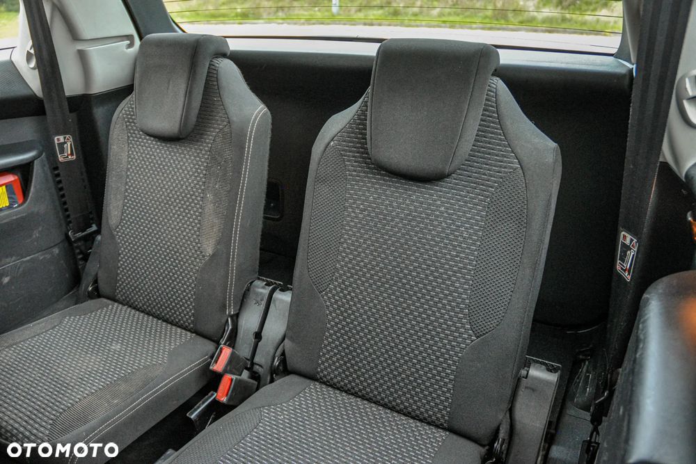 Citroën C4 Grand Picasso - 9