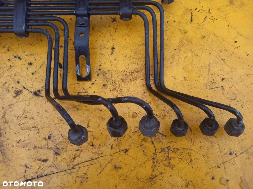 Przewody rurki paliwowe wtryskiwaczy FiatAgri G210 - 4