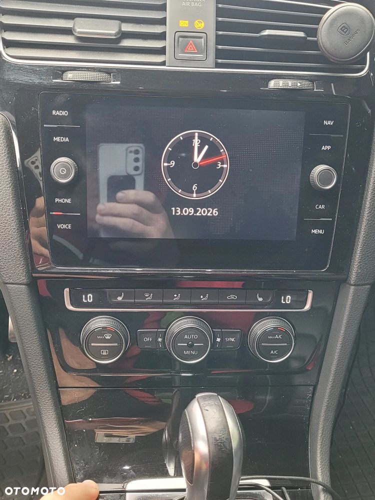 Volkswagen Golf - 13