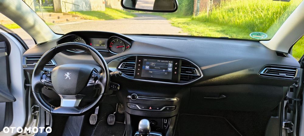 Peugeot 308 - 9