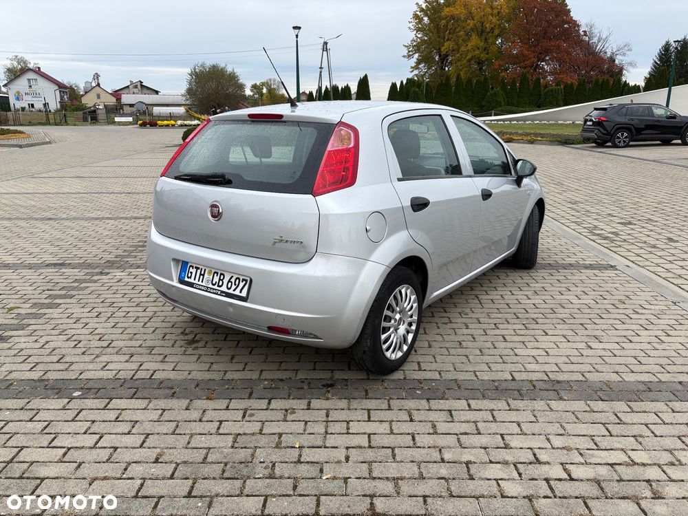 Fiat Punto 2013 photo 3