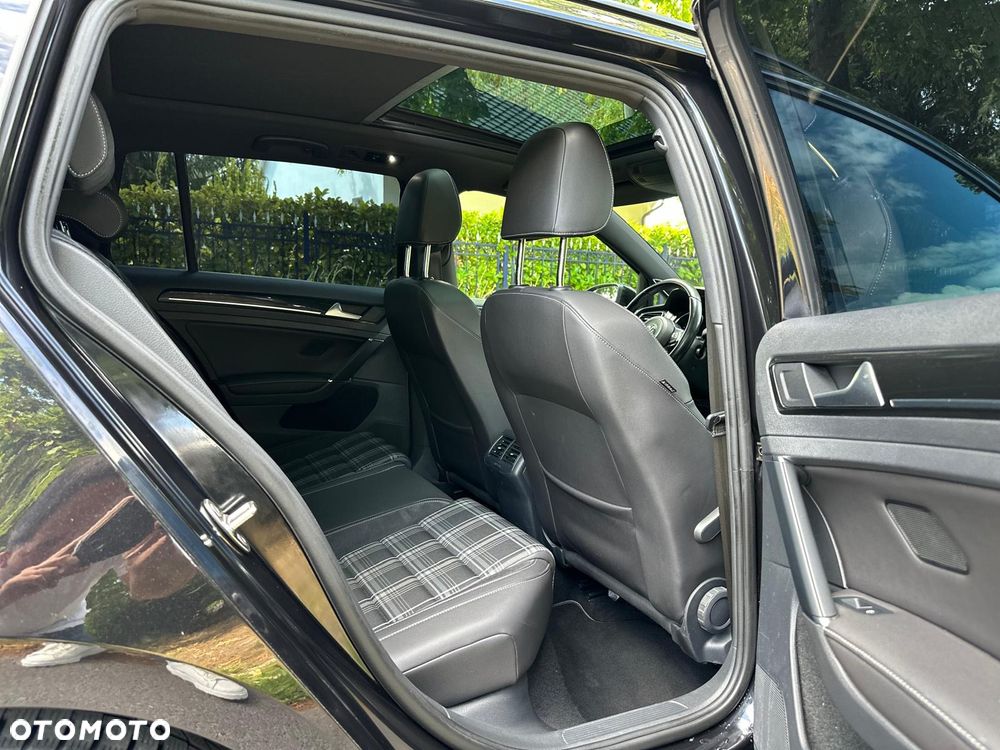 Volkswagen Golf GTD 2.0 TDI SCR DSG - 16