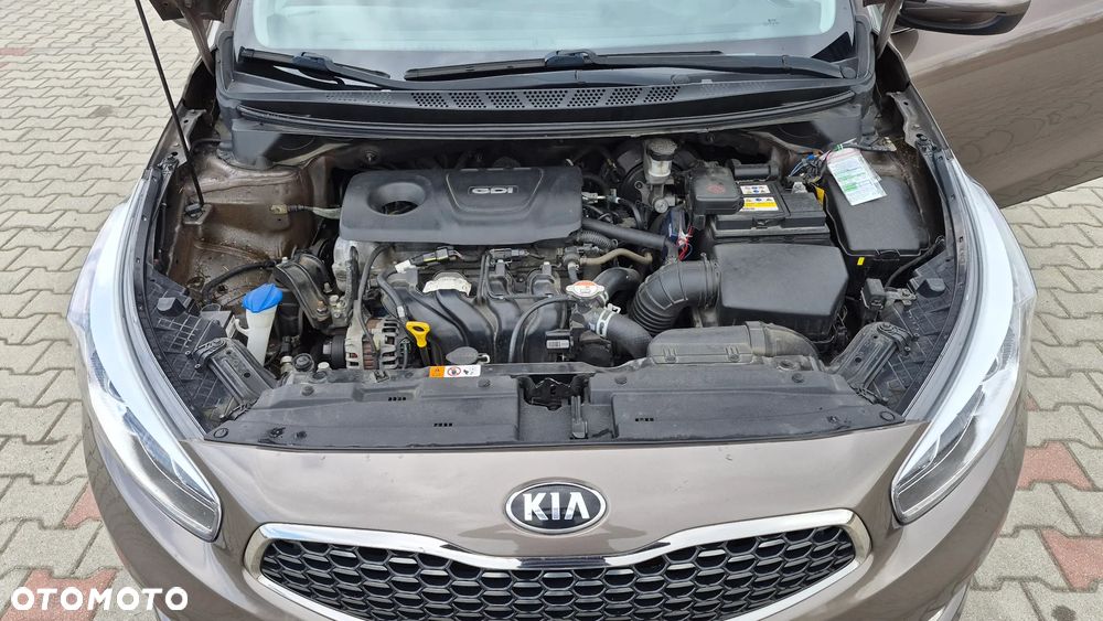 Kia Ceed 1.6 GDI Smart Plus DCT - 18