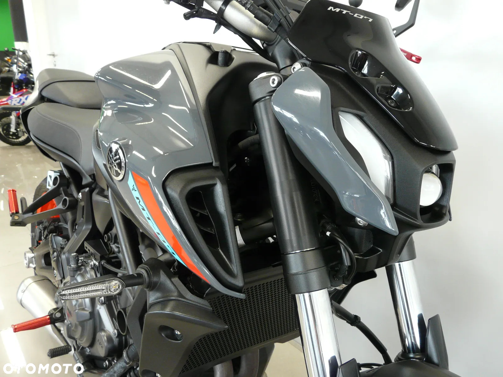 Yamaha MT - 4