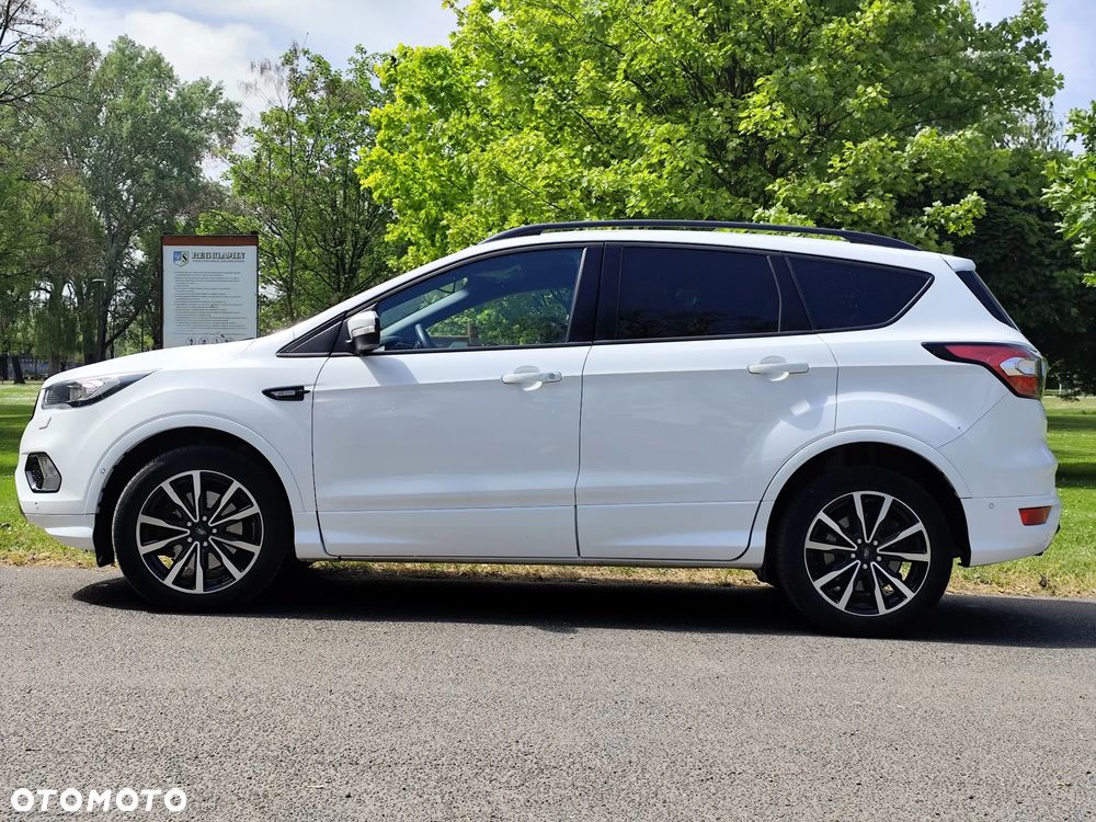 Ford Kuga 2.0 TDCi AWD ST-Line - 3
