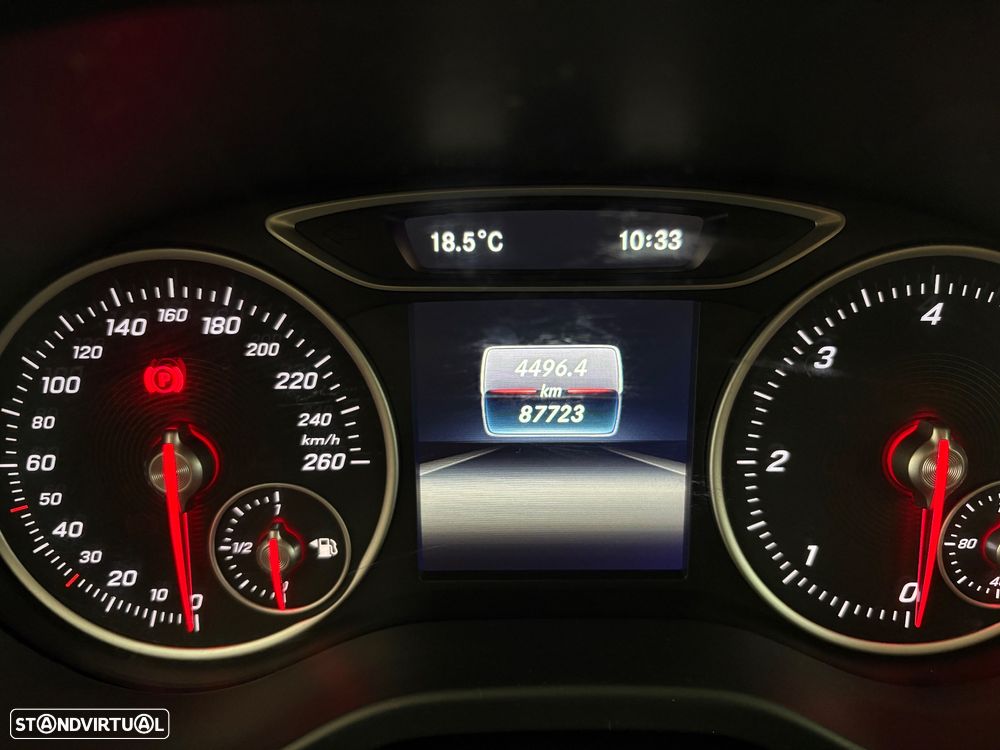 Mercedes-Benz A 180 d BlueEFFICIENCY Edition - 16