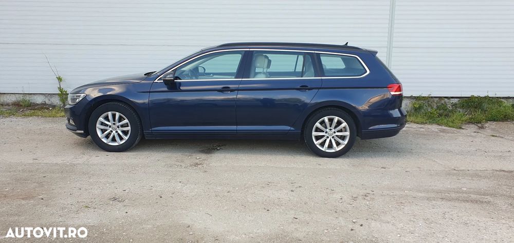 Volkswagen Passat - 4