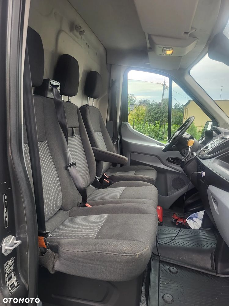 Ford Transit - 8