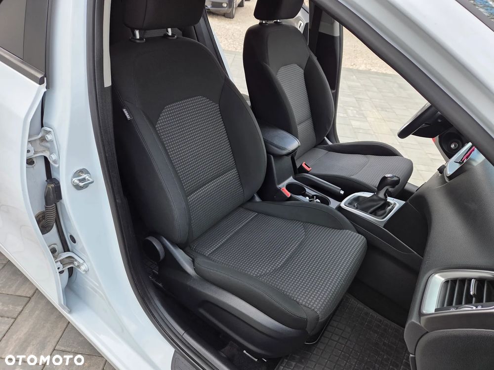 Kia Ceed 1.6 CRDi SCR M - 23