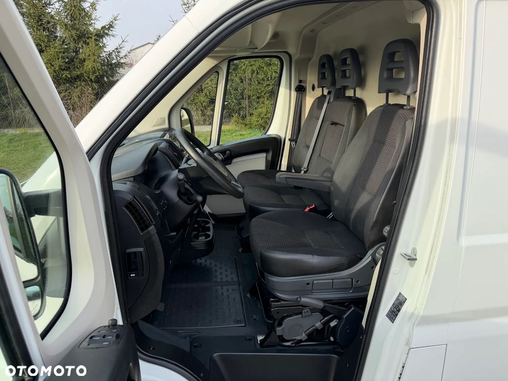 Peugeot Boxer * 2.0 / 130KM * L2H2 * Furgon / Blaszak * Średni / Podwyższany * - 26