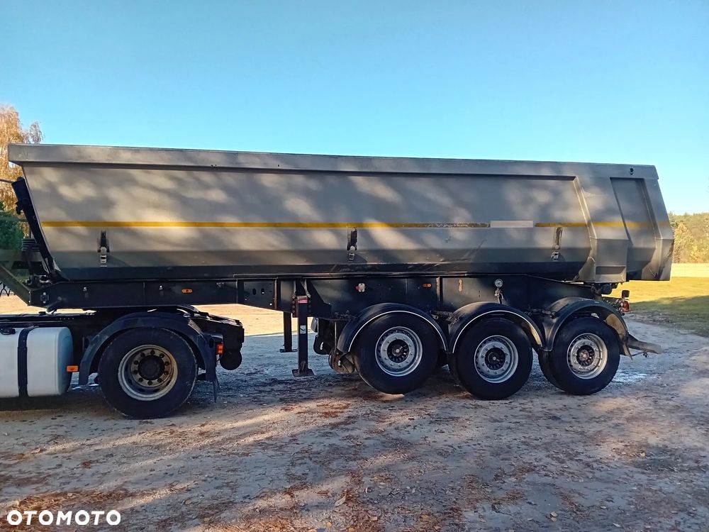 Schwarzmuller HKS - 3