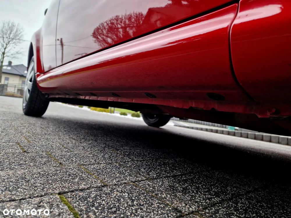 Peugeot 107 1.0 U Move - 21