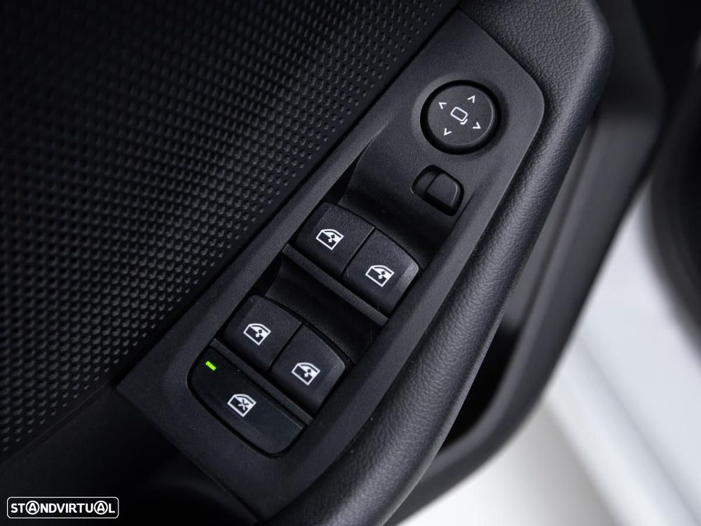 BMW 116 d Corporate Edition Auto - 14