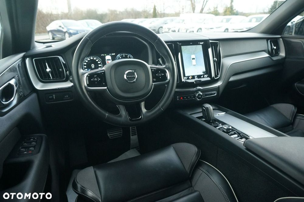 Volvo XC 60 B4 B Geartronic RDesign - 17