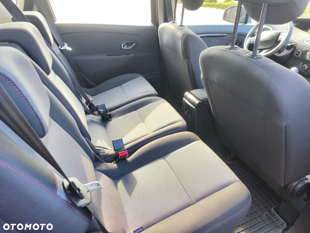 Renault Scenic - 12