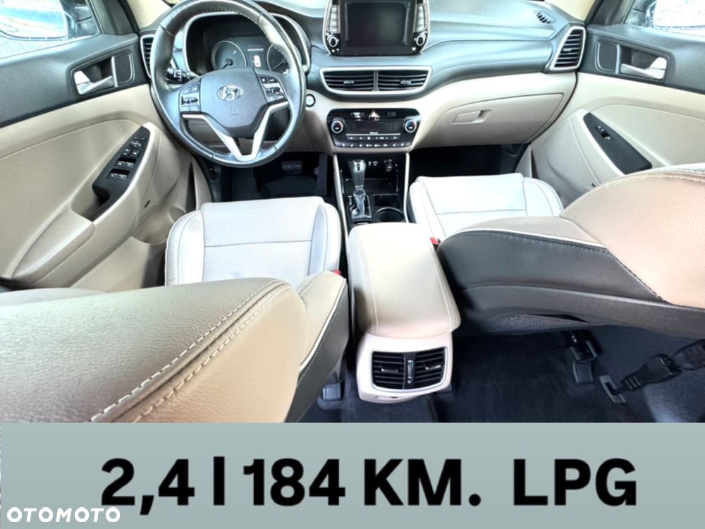 Hyundai Tucson - 1
