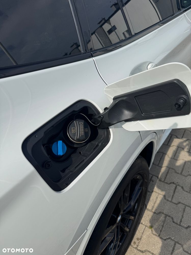 BMW X3 xDrive20d - 24