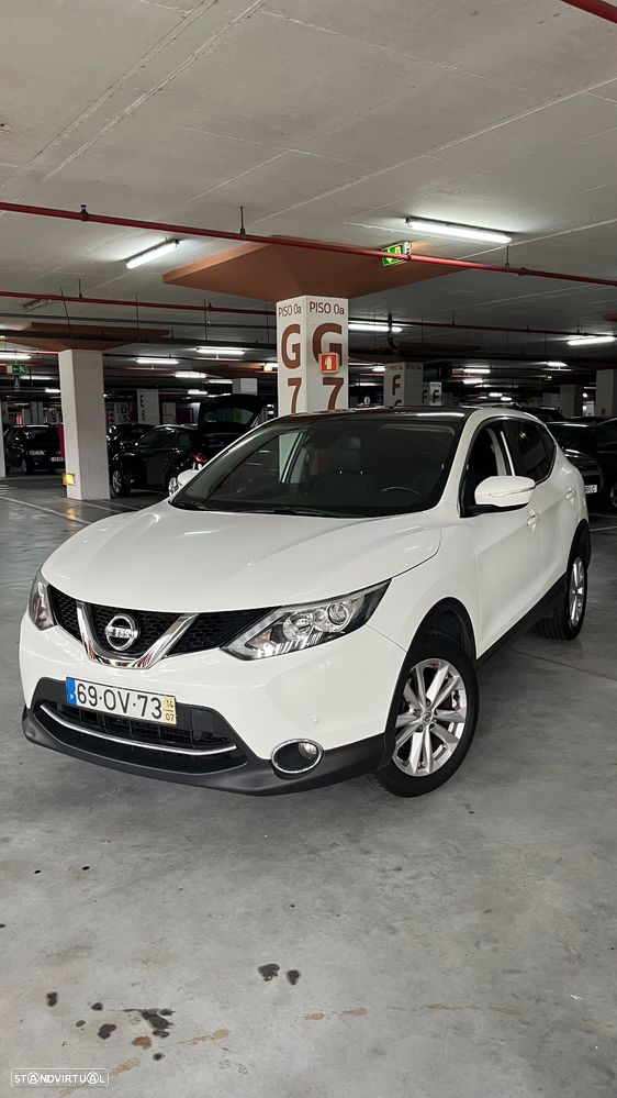 Nissan Qashqai 1.5 dCi Tekna Premium - 1