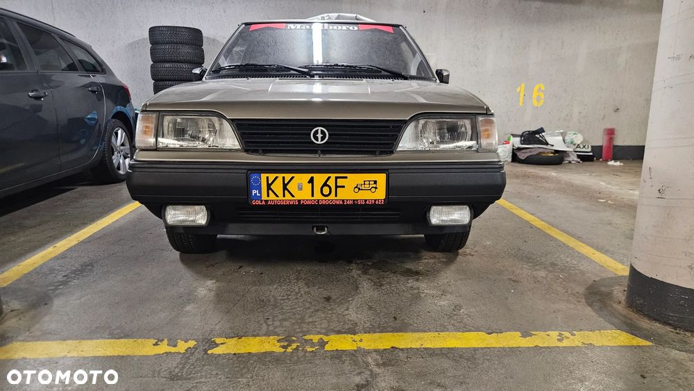 Polonez Caro - 1