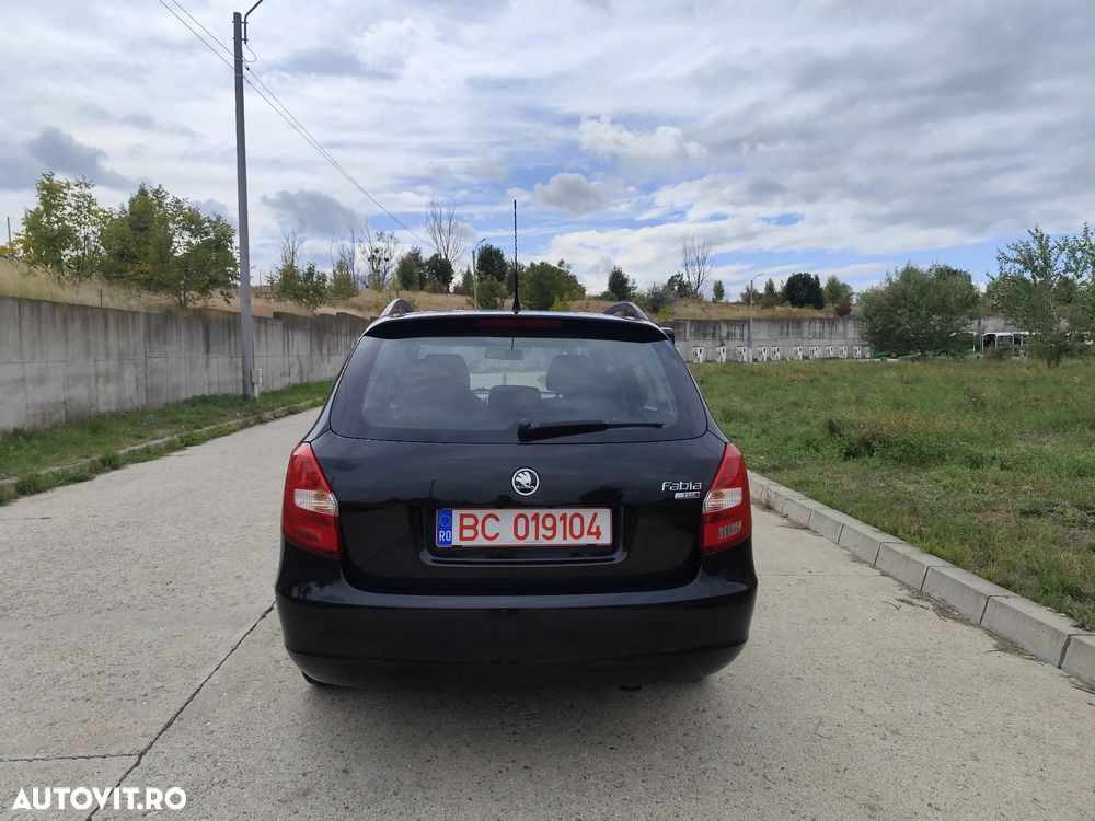 Skoda Fabia - 8