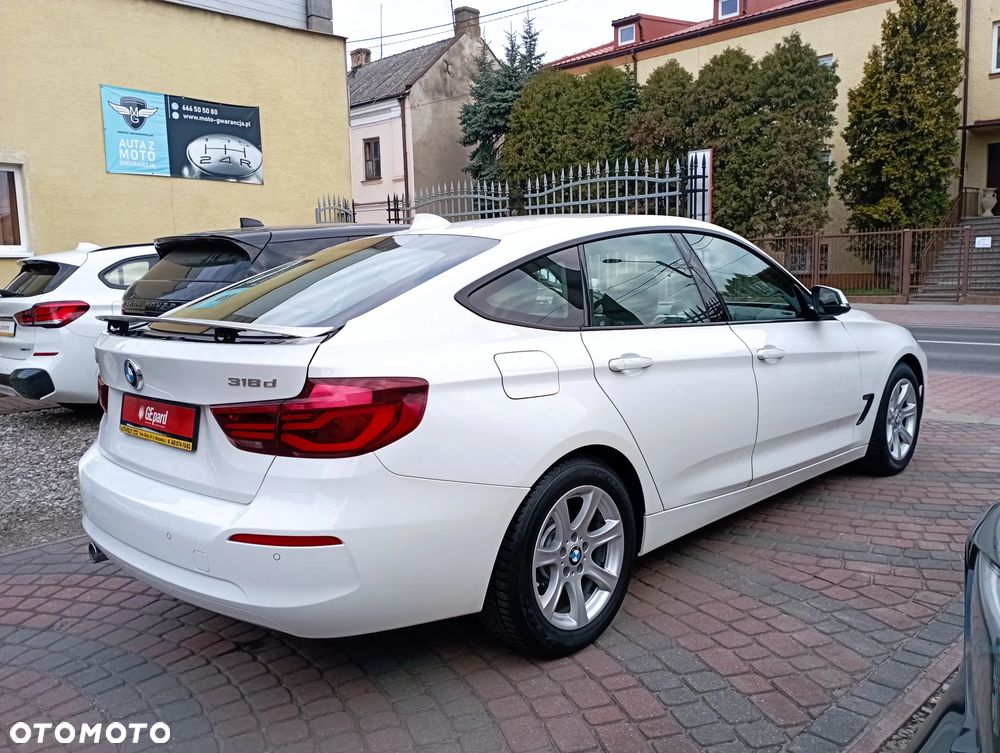 BMW Seria 3 318d Advantage - 4