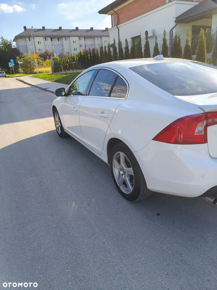 Volvo S60 2.5 T5 - 6
