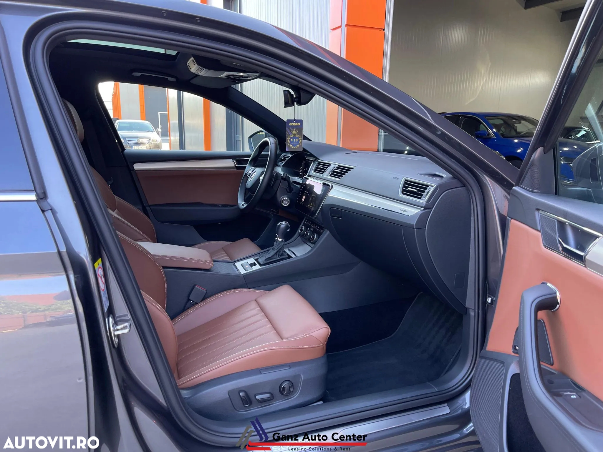 Skoda Superb 2.0 TDI 4X4 DSG Laurin & Klement - 9