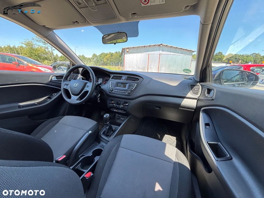 Hyundai i20 1.2 BlueDrive Classic + - 28