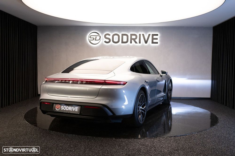 Porsche Taycan 4S Bateria Performance Plus - 12