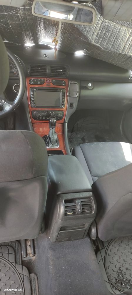 Mercedes-Benz C 220 CDI Auto Classic - 9