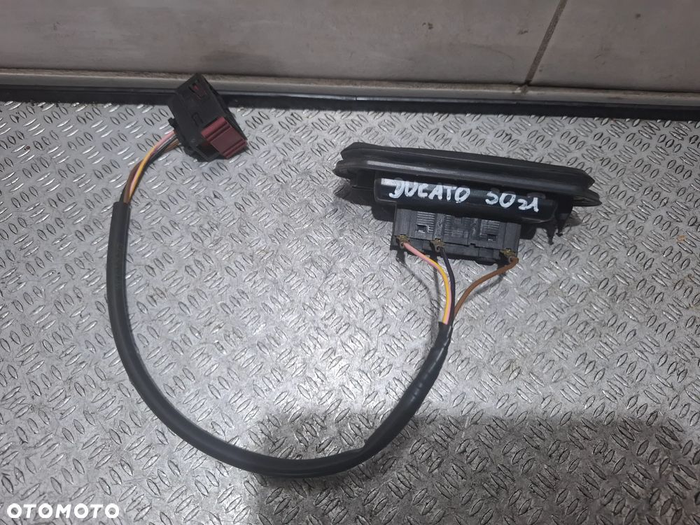 Stycznik drzwi przesuwnych Fiat Ducato nr 1395689080 - 2