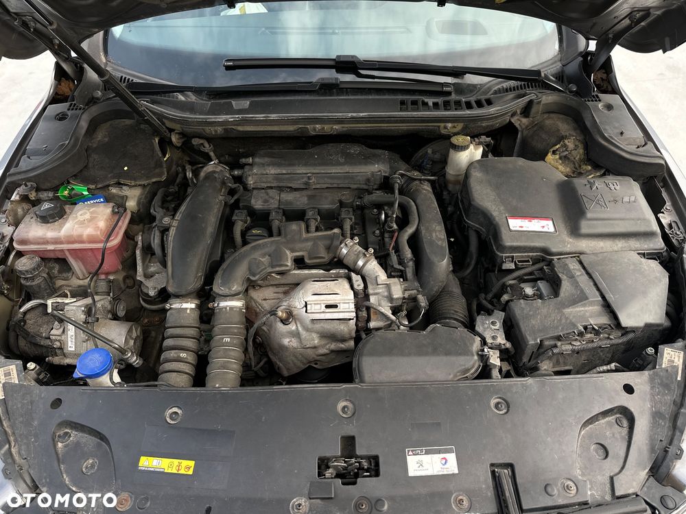 Peugeot 508 1.6 e-THP Allure S&S - 32