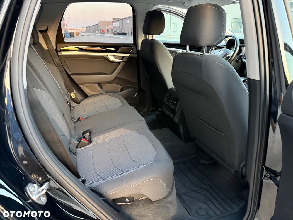 Volkswagen Touareg 3.0 V6 TDI SCR 4Mot - 19