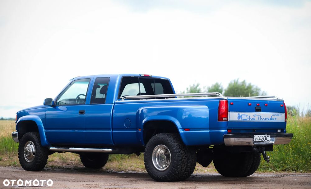 Chevrolet Silverado - 4