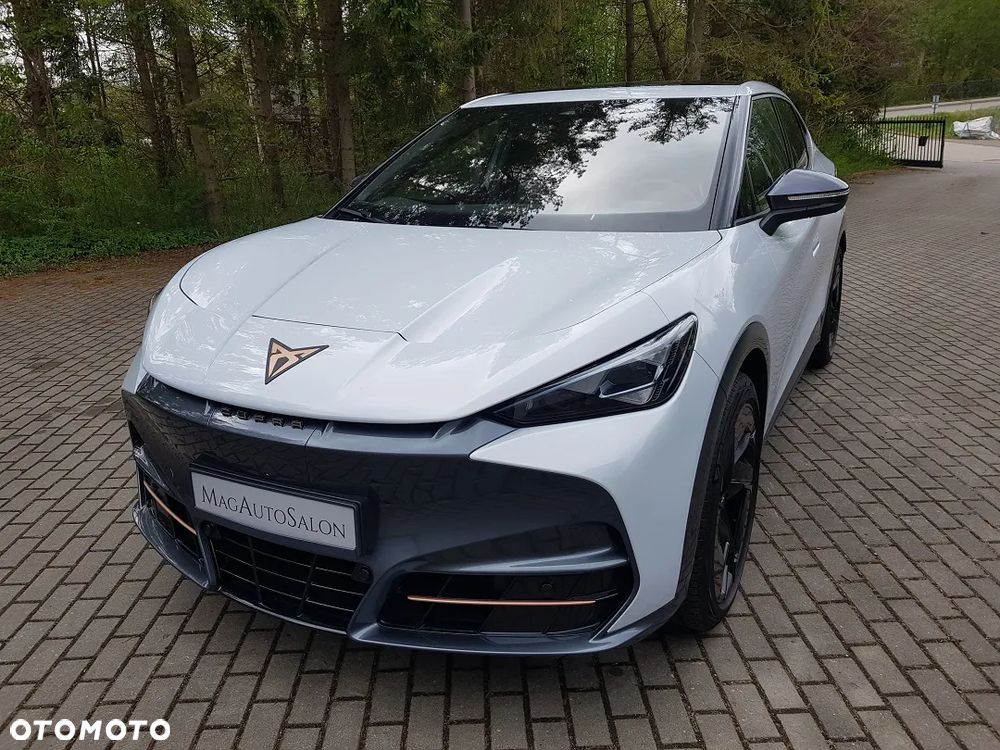Cupra Tavascan - 10