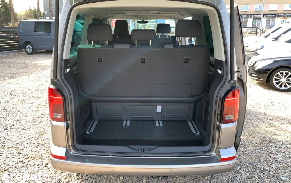 Volkswagen Multivan - 16