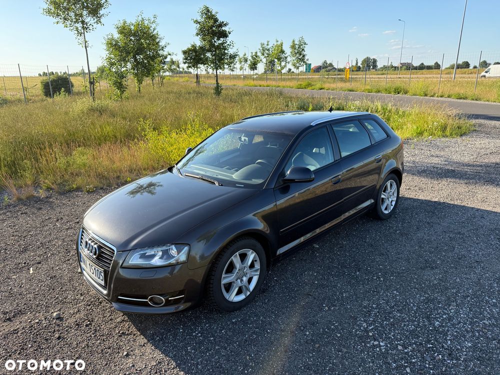 Audi A3 Sportback - 2