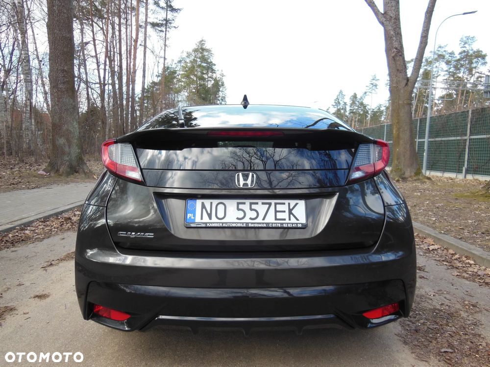 Honda Civic 1.6 i-DTEC Executive Black Edition - 14