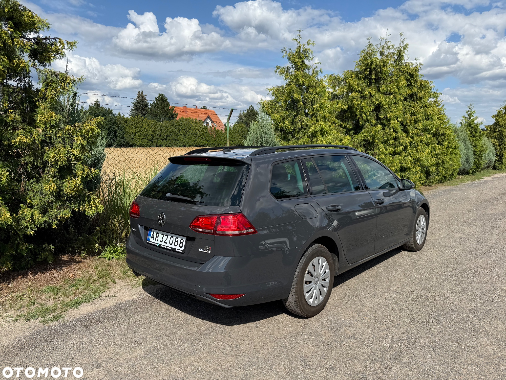 Volkswagen Golf Variant 1.6 TDI BlueMotion Technology Comfortline - 6