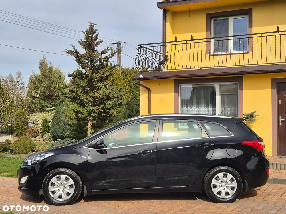 Hyundai i30 1.6 CRDi Premium - 9